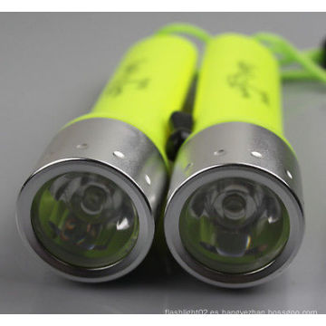 Tienda en línea gran angular antorcha 50M Submarino 500LM XM-L T6 LED impermeable linterna antorcha de buceo 18650